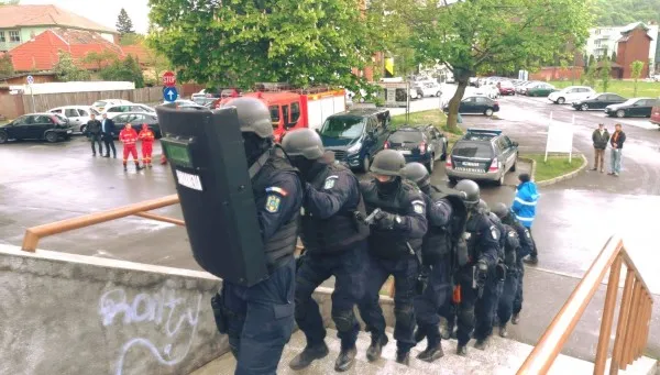„Atentat” la Trezorerie