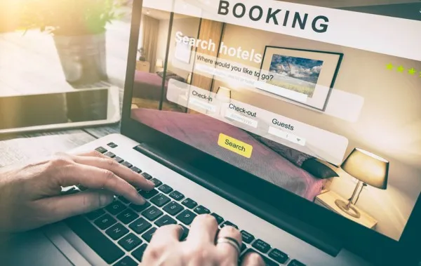 Oportunităţi în turism, cu sprijin din partea... internetului