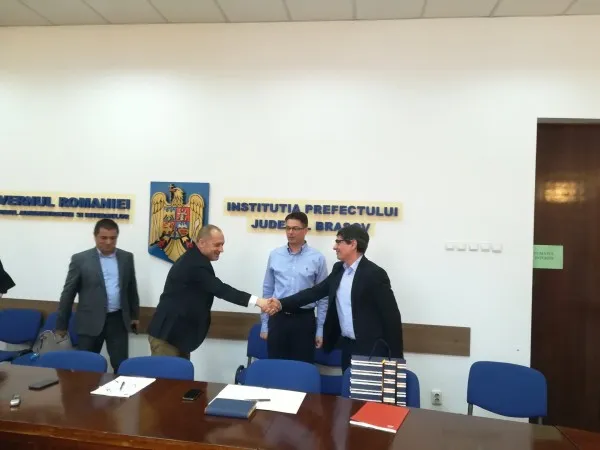 Şef nou la „Înmatriculări şi Permise”. Adus tot de la Bucureşti, prefectul ştie de ce