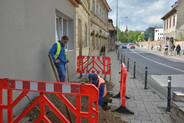 Drumul către centru,  „gâtuit” de Electrica