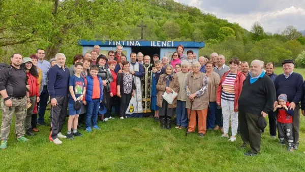 Râşnovenii, la Fântâna Ilenei de Izvorul Tămăduirii