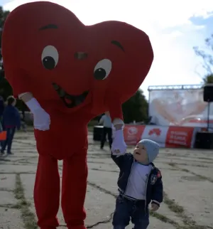 Ministerul Sănătăţii promite un Program de screening pentru aflarea celor cu risc cardiovascular