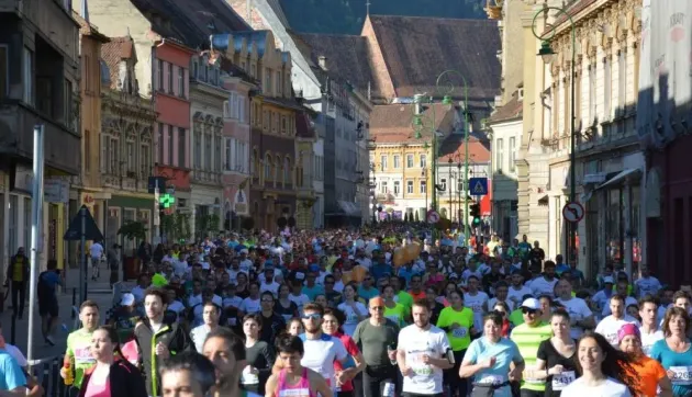 Restricţii de circulaţie cu prilejul Maratonului Internaţional Braşov