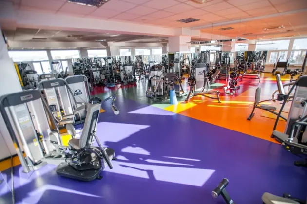 Grand Fitness deschide azi un centru în cartierul Astra 