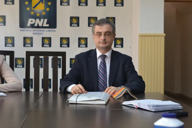 Deputatul PNL Gabriel Andronache acuză Guvernul de încălcarea Constituţiei