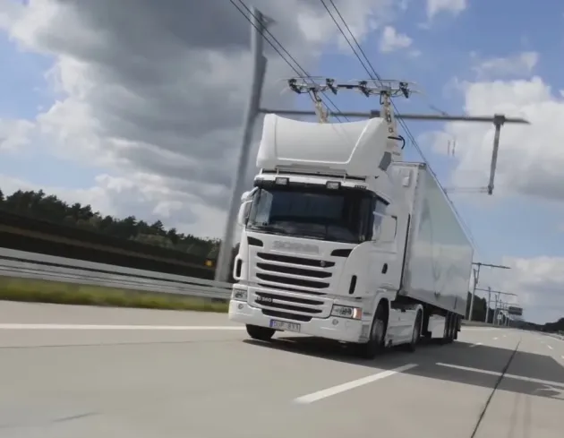 Prima autostradă electrică pentru camioane