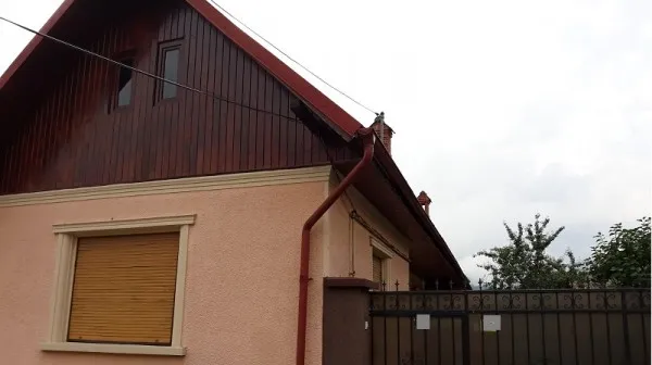 Hoţii află tot... Casă din Cristian, jefuită imediat ce proprietara s-a internat în spital
