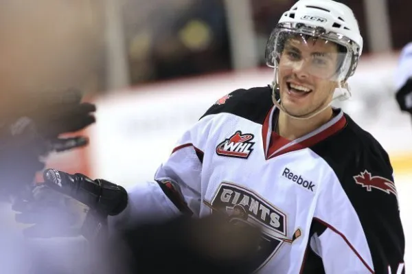 Atacant canadian pentru Wolves
