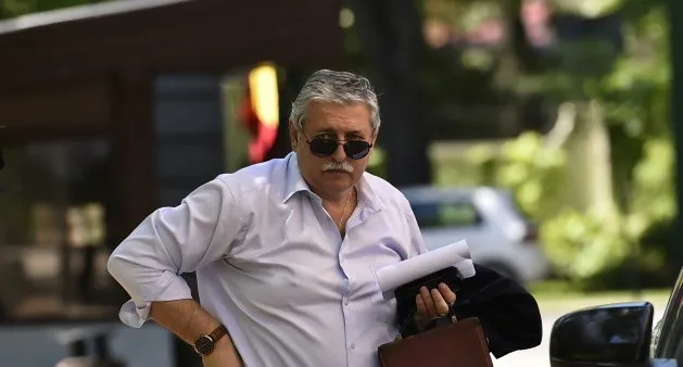 Mohaci preia filiala Braşov a partidului lui Ponta. Se confirmă şi alte transferuri ex-PSD: Cătălin Leonte, Liviu Lupu, Mihai Ghirdă