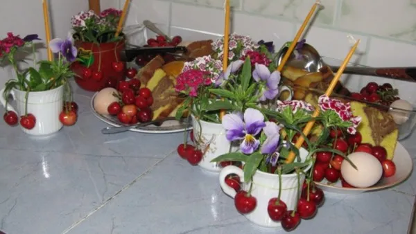 Urmează trei zile încărcate de tradiţii: Moşii de Vară şi Rusaliile
