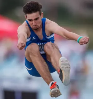 Bogdan Sitoianu sare la Campionatele Internaţionale „Iolanda Balaş Soter”