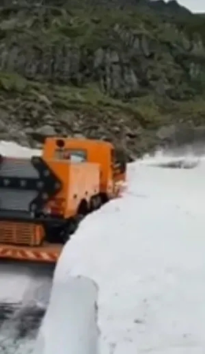 Drumarii trag tare pentru a redeschide Transfăgărășanul pe 1 iulie