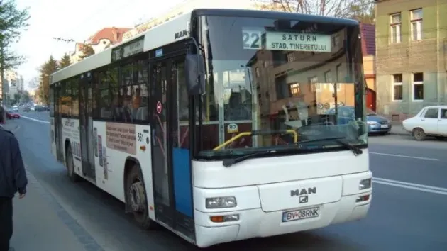 Trei zile, autobuzele de pe linia 22 vor ajunge la Stadionul Tineretului pe strada Lungă 