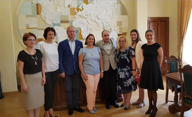 Universitatea Transilvania vrea să colaboreze cu Universitatea de Medicină din Cuba