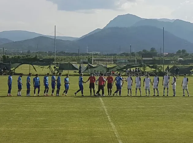 Colţea 1920, 2-4 cu Progresul în primul amical al verii 