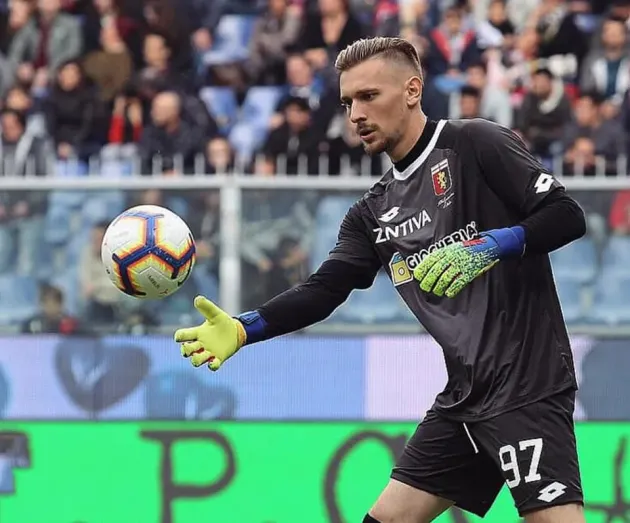 Ionuţ Radu ar putea fi monedă de schimb cu Barella de la Cagliari