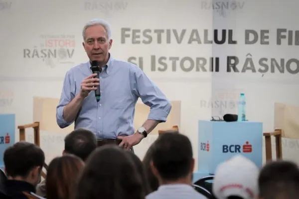 Ambasadorul SUA critică subtil Guvernul: cât de plin de viaţă e Braşovul, chiar dacă se ajunge destul de greu în inima ţării