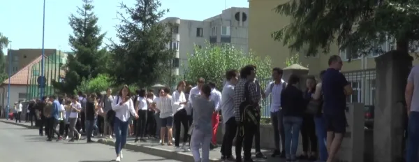 Ușor și nu prea la prima probă scrisă a Bacalaureatului