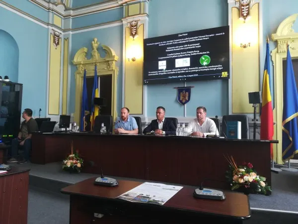 Tradiţie la Racoş: operă în vulcan şi la castel  