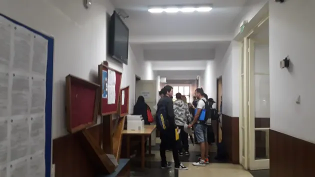 Sociologie şi Comunicare, cea mai căutată facultate din Braşov în prima zi de înscriere