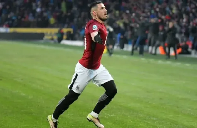 Primul trofeu câştigat de Stanciu la noul club