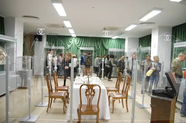 „Artă şi ceremonial la mesele regale”, la Casa Mureşenilor
