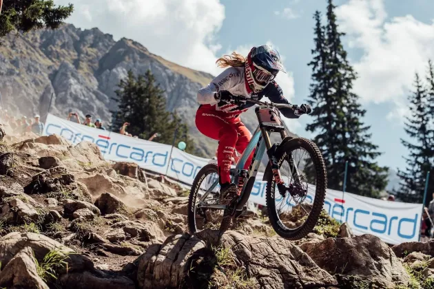 Primăria Braşov a lansat licitaţia pentru proiectarea traseelor de downhill din  Postăvaru. Consultantul va încasa maxim 131.971 lei 