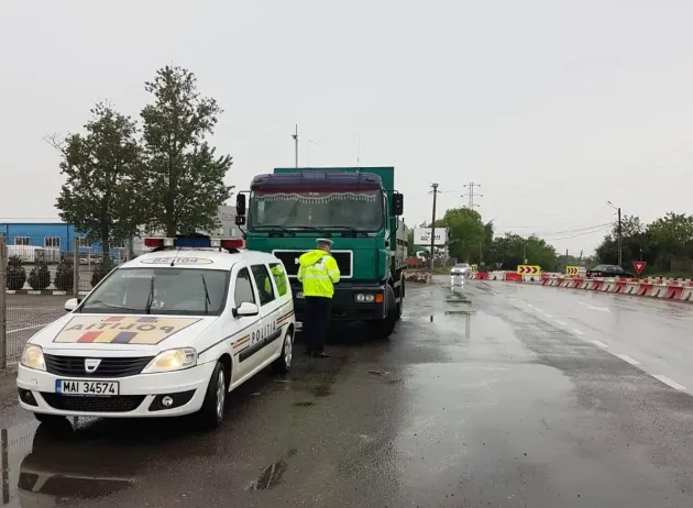 Amenzi în „cascadă” pe DN 1