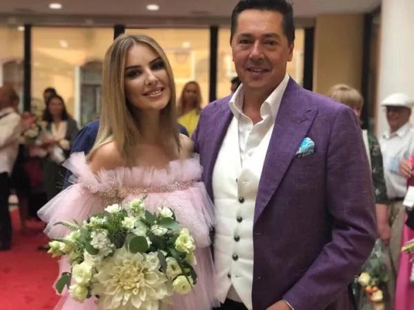 Nuntă cu VIP-uri la Braşov 