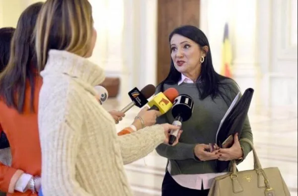 Statul va deconta 100% tratamentul la clinicile private, dar numai pentru boli grave şi tehnici pe care spitalele de stat nu le au