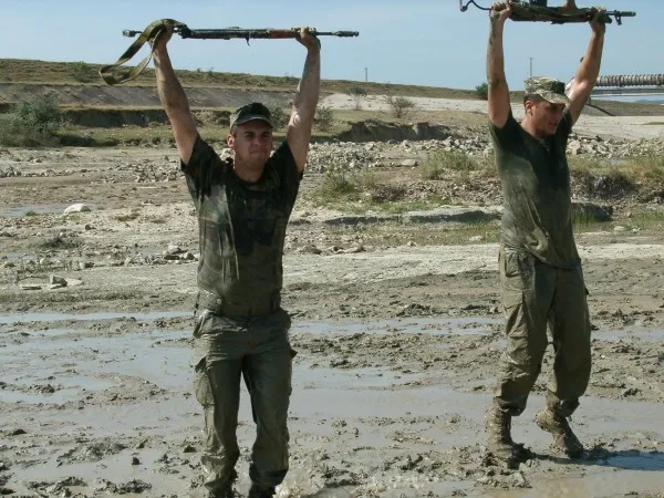 MApN recrutează 62 de gradaţi şi soldaţi la Braşov