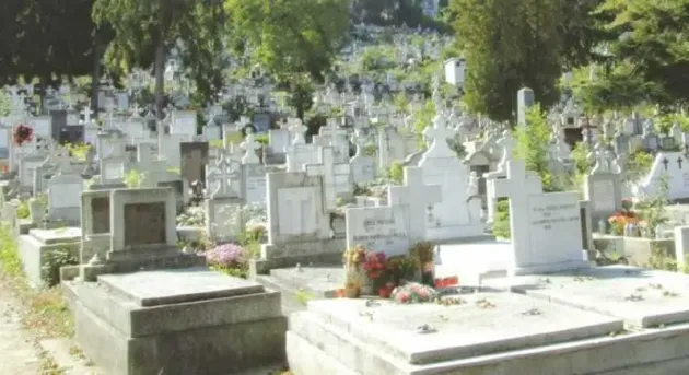 De ce se dezgroapă, de fapt, morţii după şapte ani 
