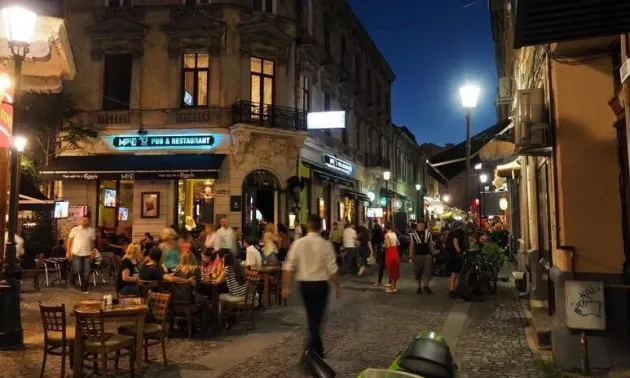 German jefuit în Centrul Vechi al Bucureştiului