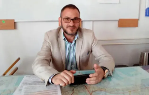 Ordin la Protecţia Consumatorilor: Fără inele la bărbaţi, reguli şi pentru manichiură la femei 