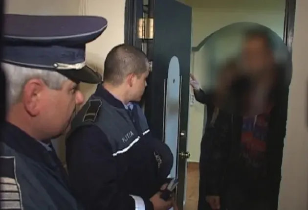 Marţea şi ale ei ceasuri rele: Trei soţii bătute la Braşov, Vulcan şi Făgăraş