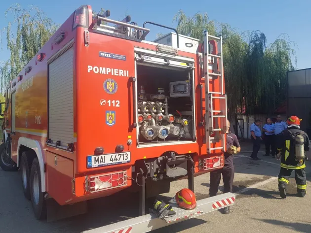 Foc la sauna unei săli de fitness