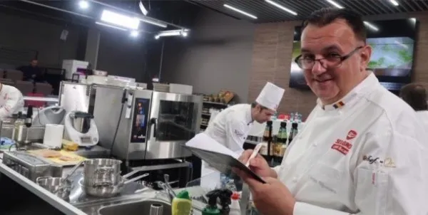 În curând, la Braşov: Şcoala care te face bucătar cu 9.000 de euro