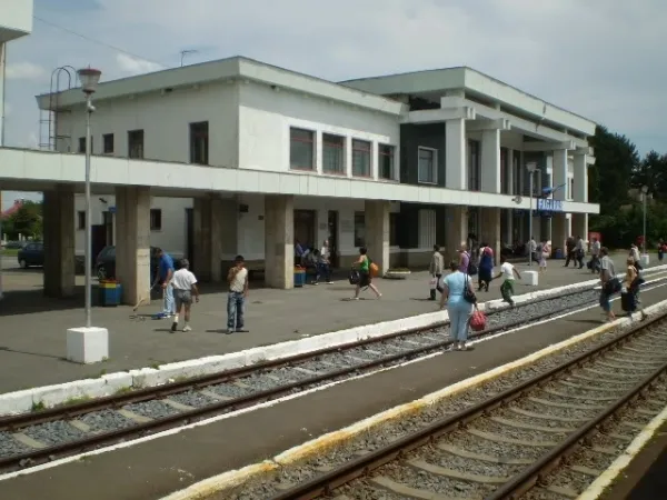 CFR începe proiectarea pentru modernizarea gării din Făgăraş