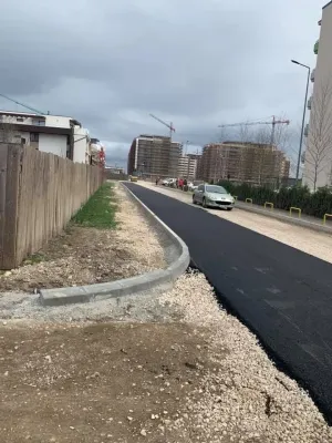 Asfaltarea străzilor din noul Tractorul, reclamată la Primărie