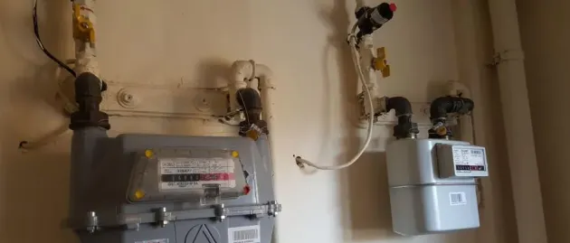 Prinși cu contorul de gaz măsluit