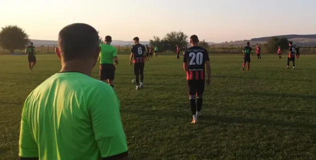 Derby de podium pe Metrom