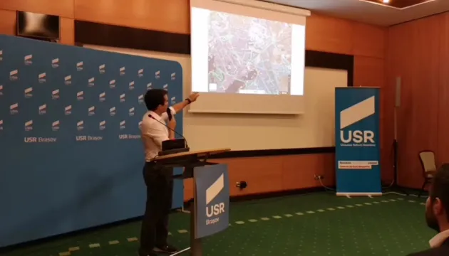 Doi la Primărie, patru la Consiliul Judeţean