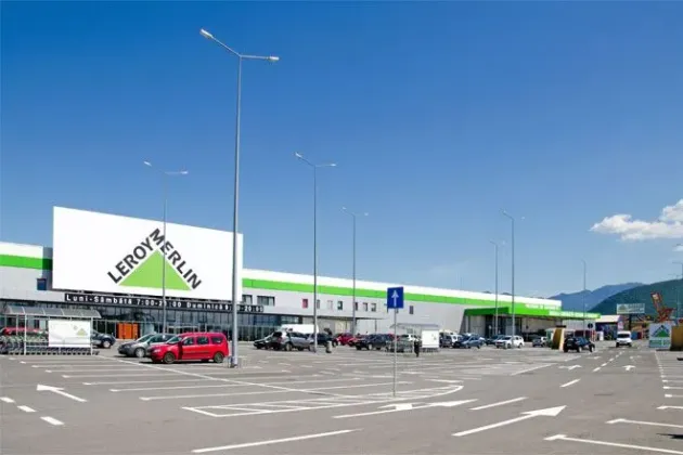 Magazinul Leroy Merlin din Braşov ar urma să fie extins anul viitor