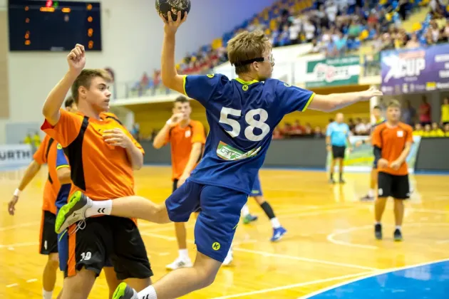 Spectacol handbalistic la Braşov, la a şaptea ediţie a FunSports Cup