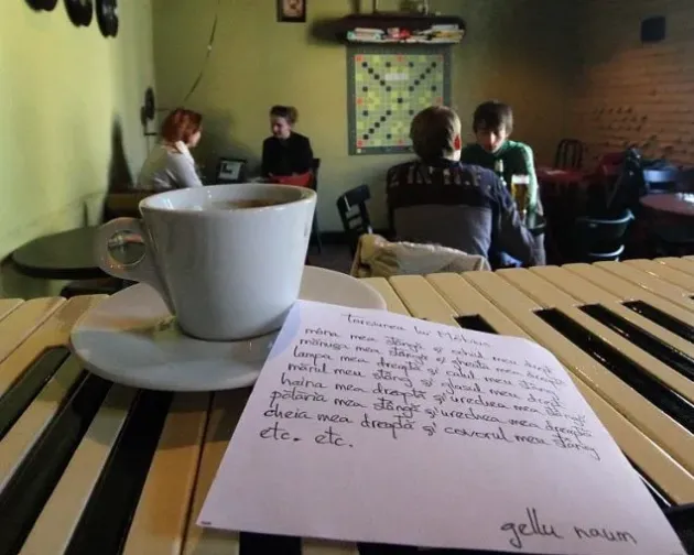 O poezie pentru o cafea 