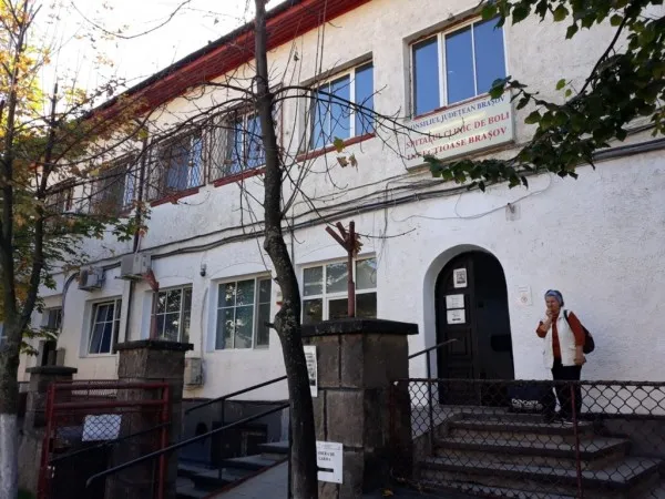 Sistem special pentru purificarea aerului dintr-un spital din Braşov