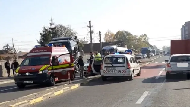 Accident la Ghimbav. Pieton lovit de un şofer de 20 de ani