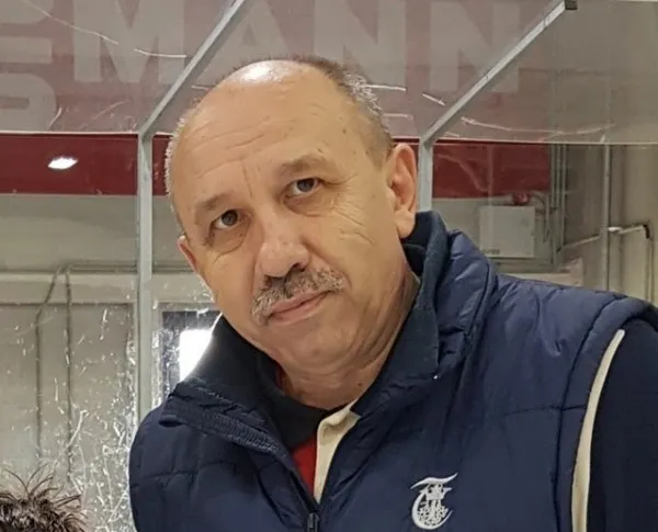 Un medic brașovean, atac la Raed Arafat