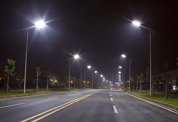 O firmă din Timişoara şi una din Bucureşti vor să realizeze iluminatul public din zona nouă a cartierului Tractorul 