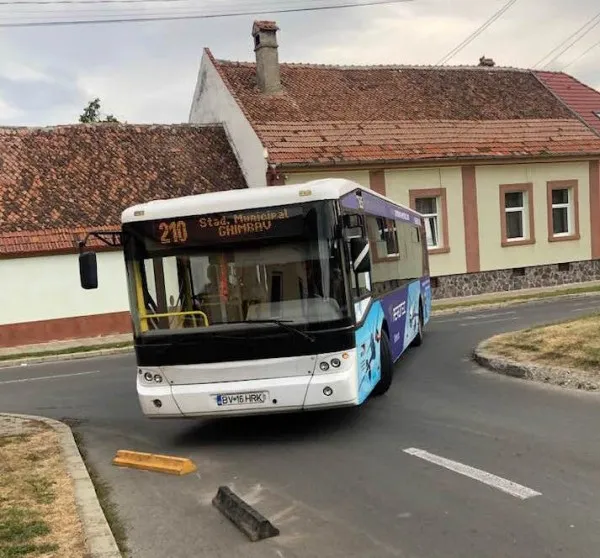 RATBV metropolitan: S-a stabilit şi preţul biletelor şi al abonamentelor pentru cele 17 localităţi, valabile din 2020